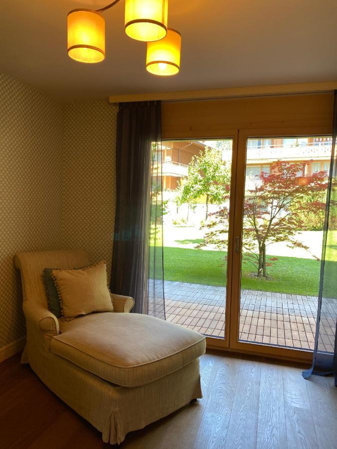 An Apartment In A Modern Swiss Chalet Iseltwald Esterno foto